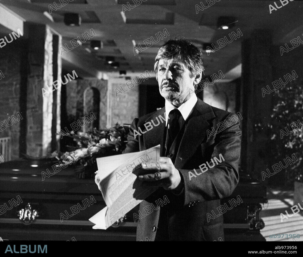 CHARLES BRONSON in LOVE AND BULLETS, 1979, directed by STUART ROSENBERG. Copyright ITC.