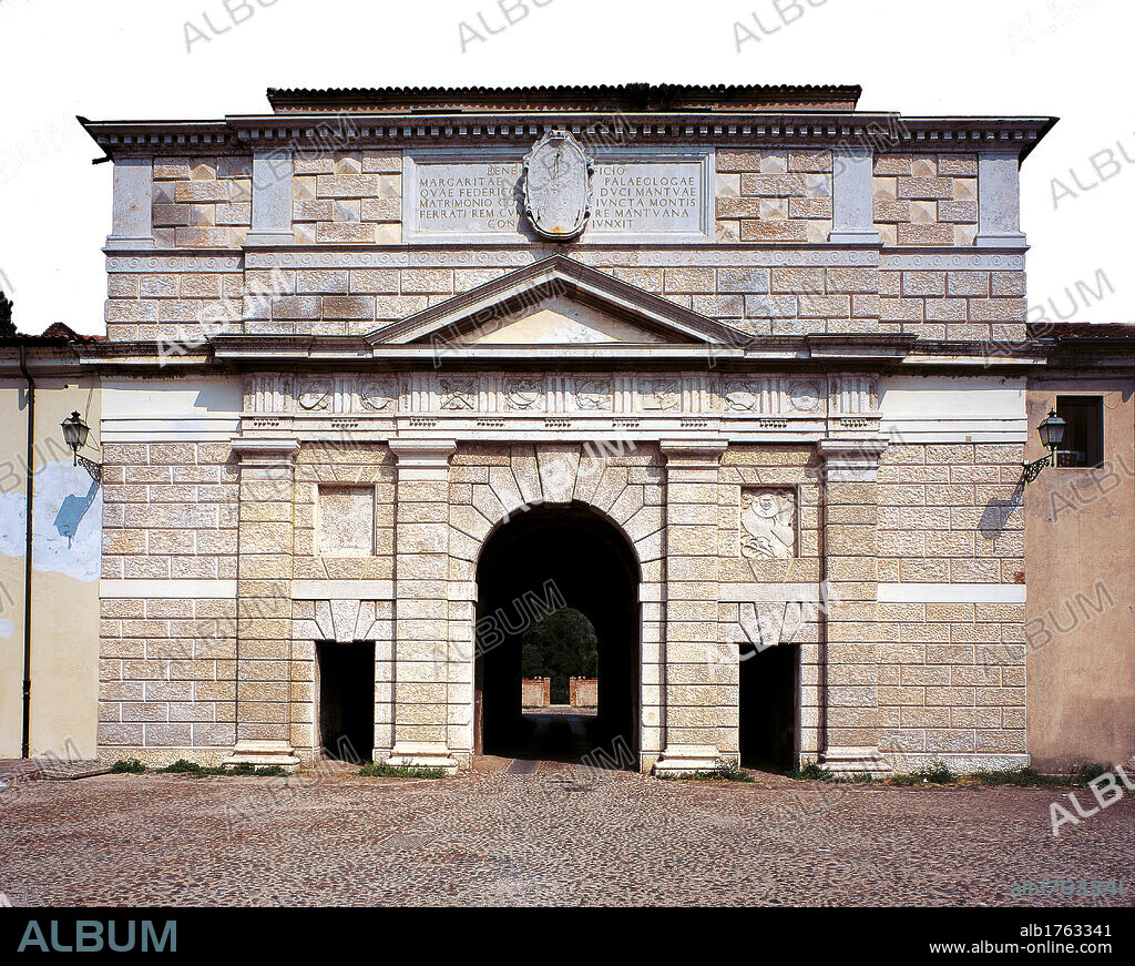 Porta Giulia in Mantua, by drawing Giulio Pippi known as Giulio Romano, 1549, 16th Century,. Italy, Mantua, Porta Giulia. View Porta Giulia Mantua arch tympanum emblem corbels side doors stone.