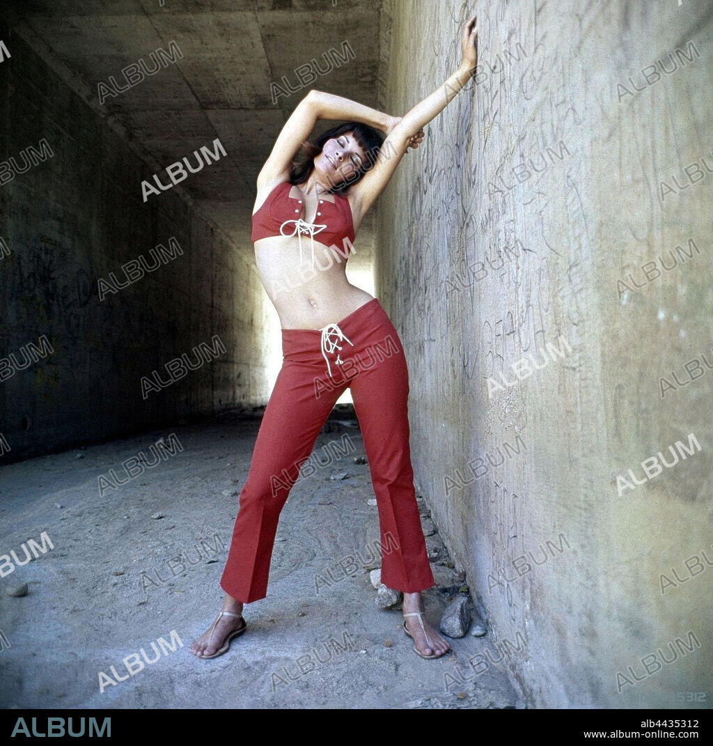 RAQUEL WELCH in FATHOM, 1967, directed by LESLIE H. MARTINSON. Copyright 20TH CENTURY FOX.