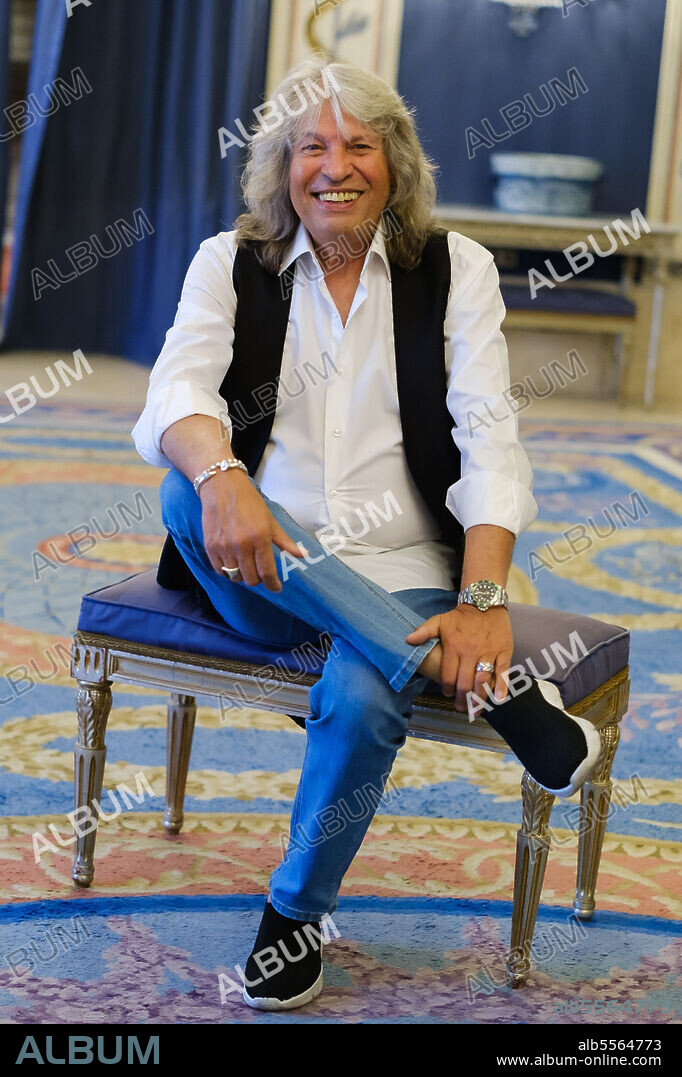 June 10, 2022, Madrid, Spain: The singer Jose Merce, poses during the portrait session at the royal theater in Madrid. (Credit Image: © Atilano Garcia/SOPA Images via ZUMA Press Wire).