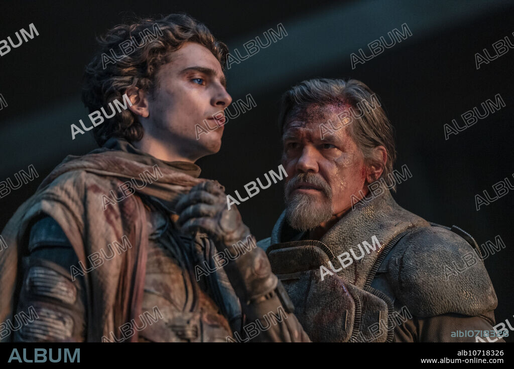 JOSH BROLIN And TIMOTHEE CHALAMET In DUNE: PART TWO, 2023, Directed By ...