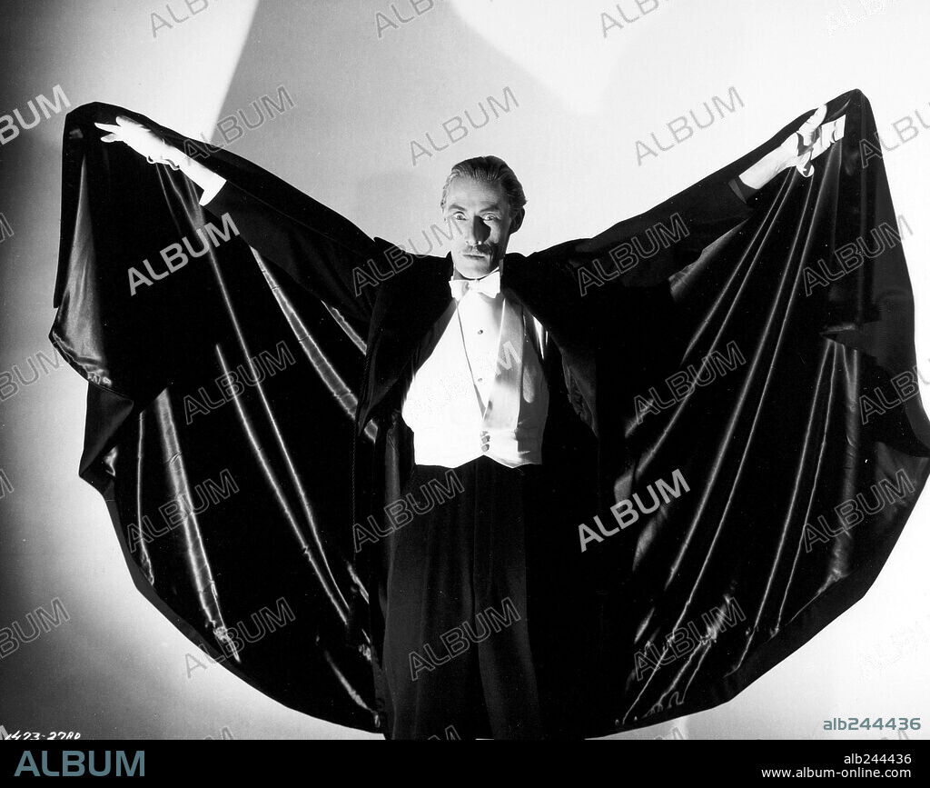 JOHN CARRADINE in HOUSE OF DRACULA, 1945, directed by ERLE C. KENTON. Copyright UNIVERSAL.