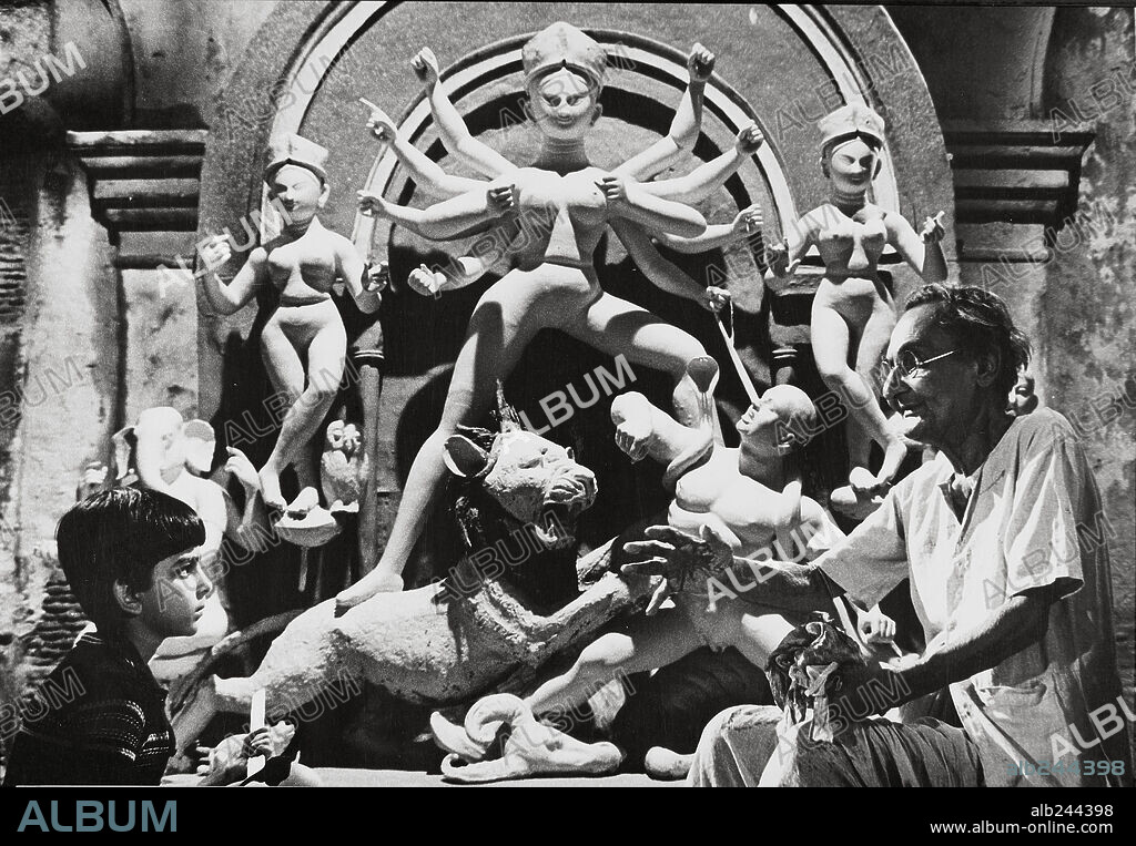 THE ELEPHANT GOD, 1978 (JOI BABA FELUNATH), directed by SATYAJIT RAY.