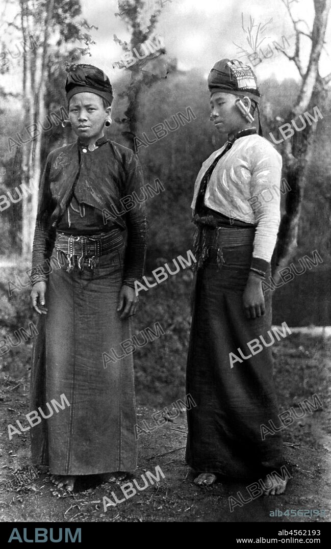 Asia. siam. portraits of Siamese women today Thai. 1920.