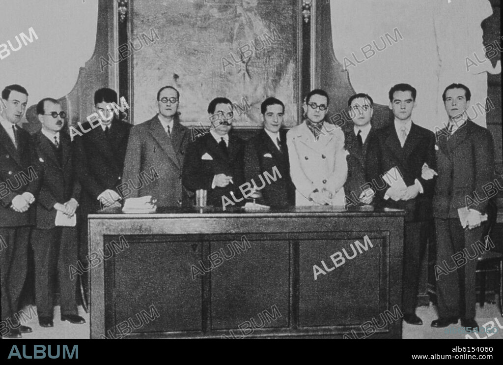 POETAS DE LA GENERACION DEL 27 - CONMEMORACION DEL TERCER CENTENARIO DE GONGORA EN EL ATENEO DE SEVILLA EN 1927.