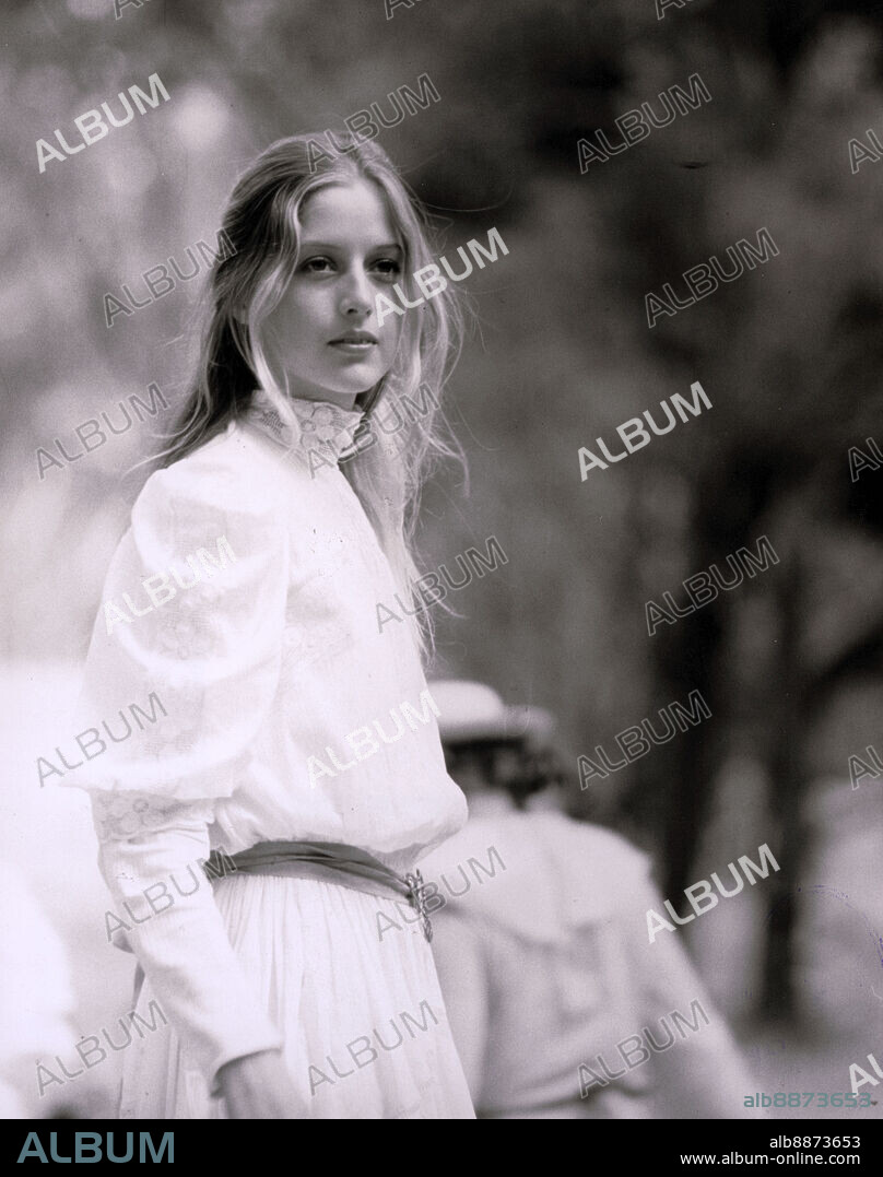 ANNE-LOUISE LAMBERT in PICNIC AT HANGING ROCK, 1975, directed by PETER WEIR. Copyright GTO.