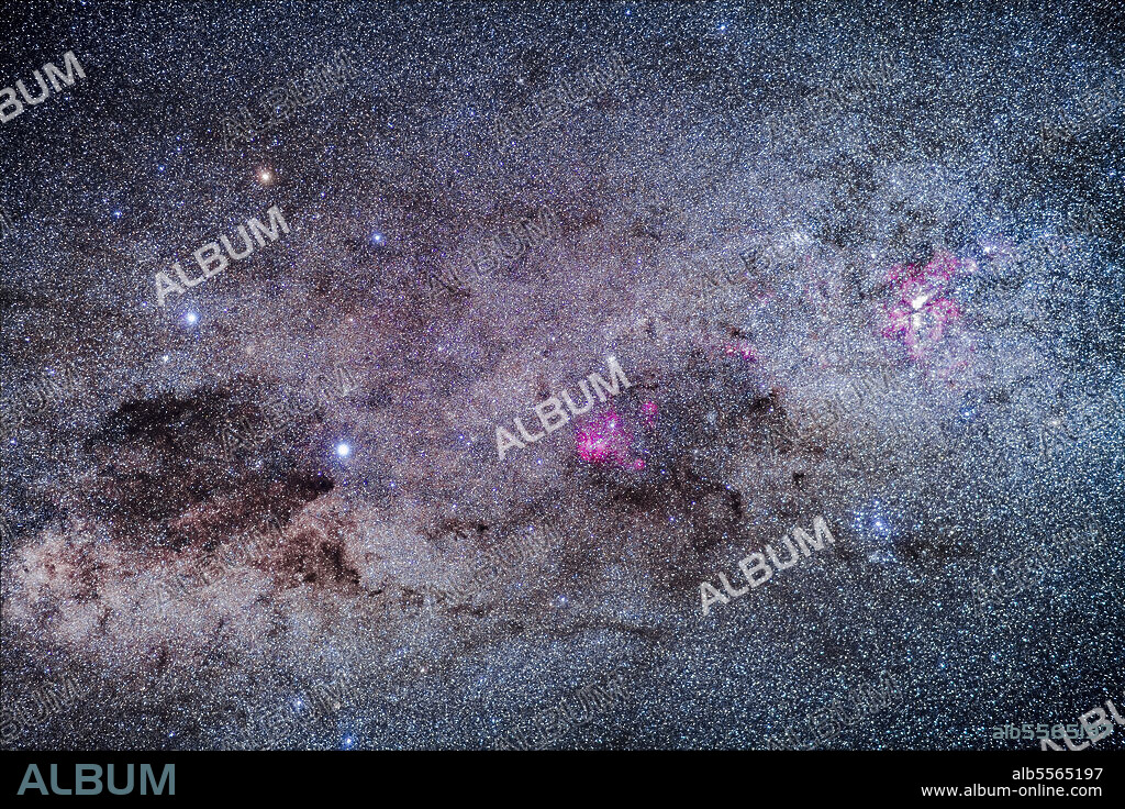 The amazing area of the southern Milky Way in Carina and Crux 