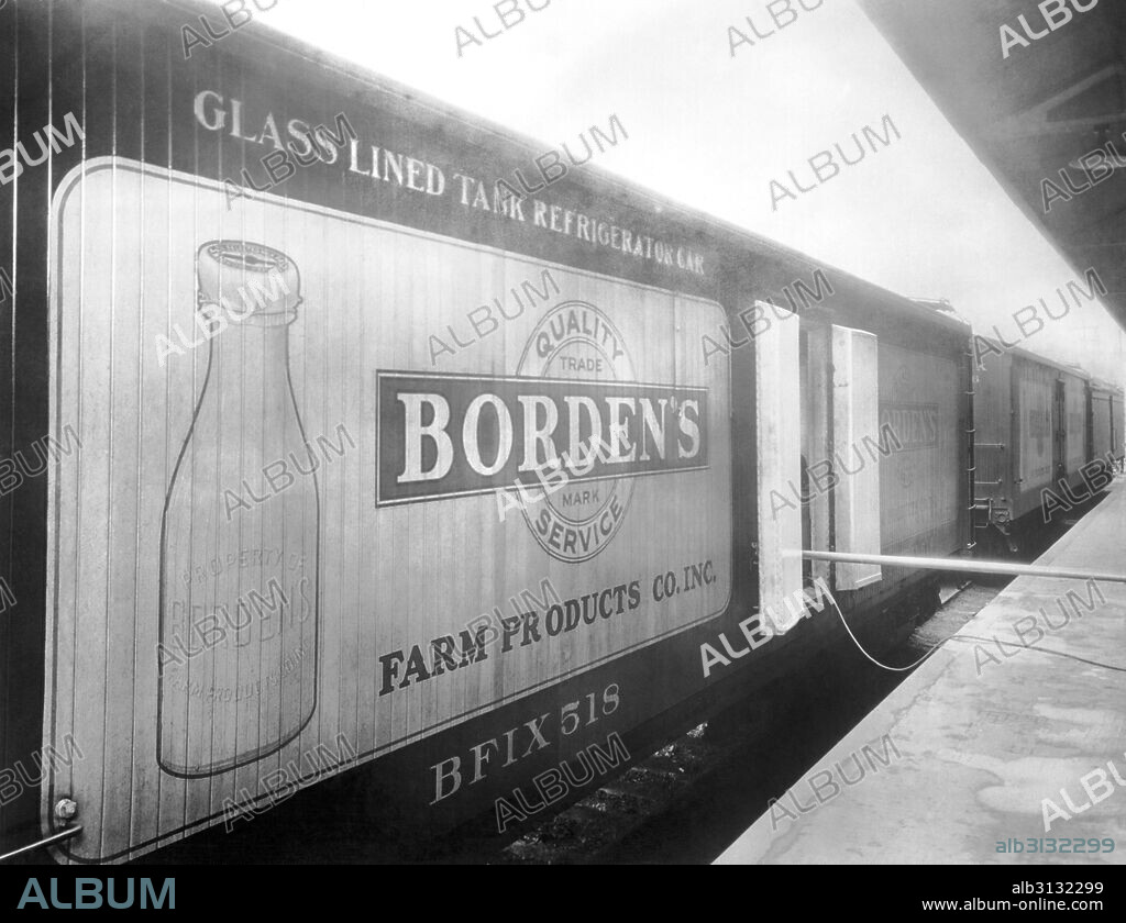 Borden's Milk Refrigerator Car - Album alb3132299