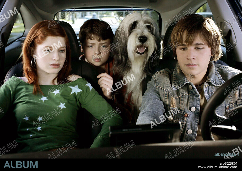 SHAWN PYFROM, SPENCER BRESLIN and ZENA GREY in THE SHAGGY DOG, 2006, directed by BRIAN ROBBINS. Copyright DISNEY ENTERPRISES / LEDERER, JOSEPH.