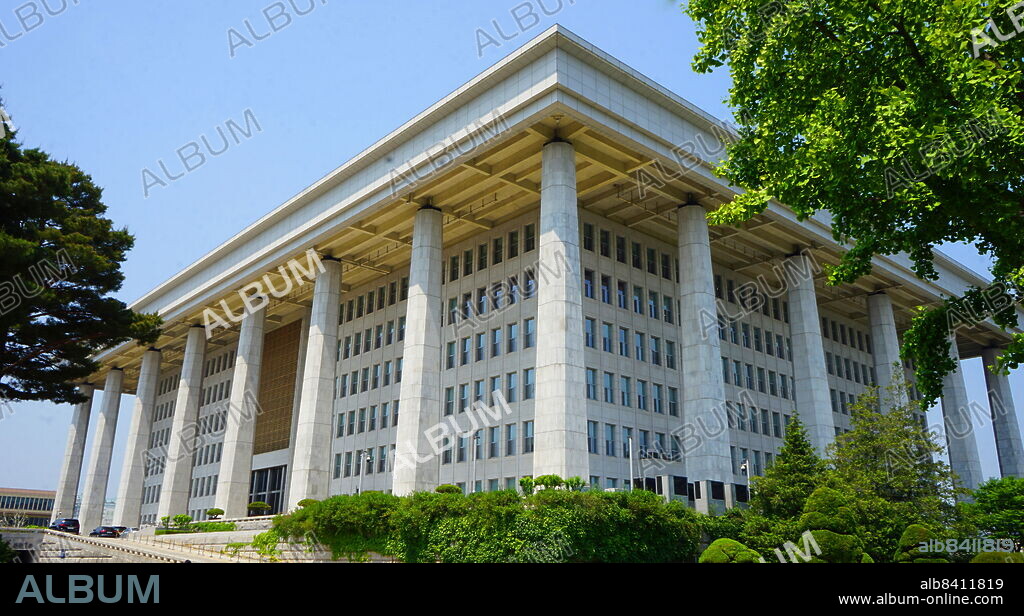 The National Assembly Proceeding Hall (Gukhoe-uisadang) is the South Korean capitol building. It serves as the location of the National Assembly of the Republic of Korea, the legislative branch of the South Korean national government. It is located at Yeouido-dong, Yeongdeungpo-gu, Seoul.