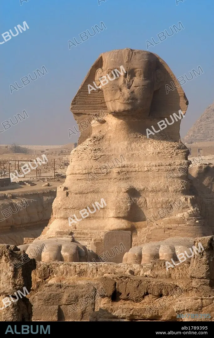 Egypt. Great Sphinx of Giza. Limestone statue with lion body and 