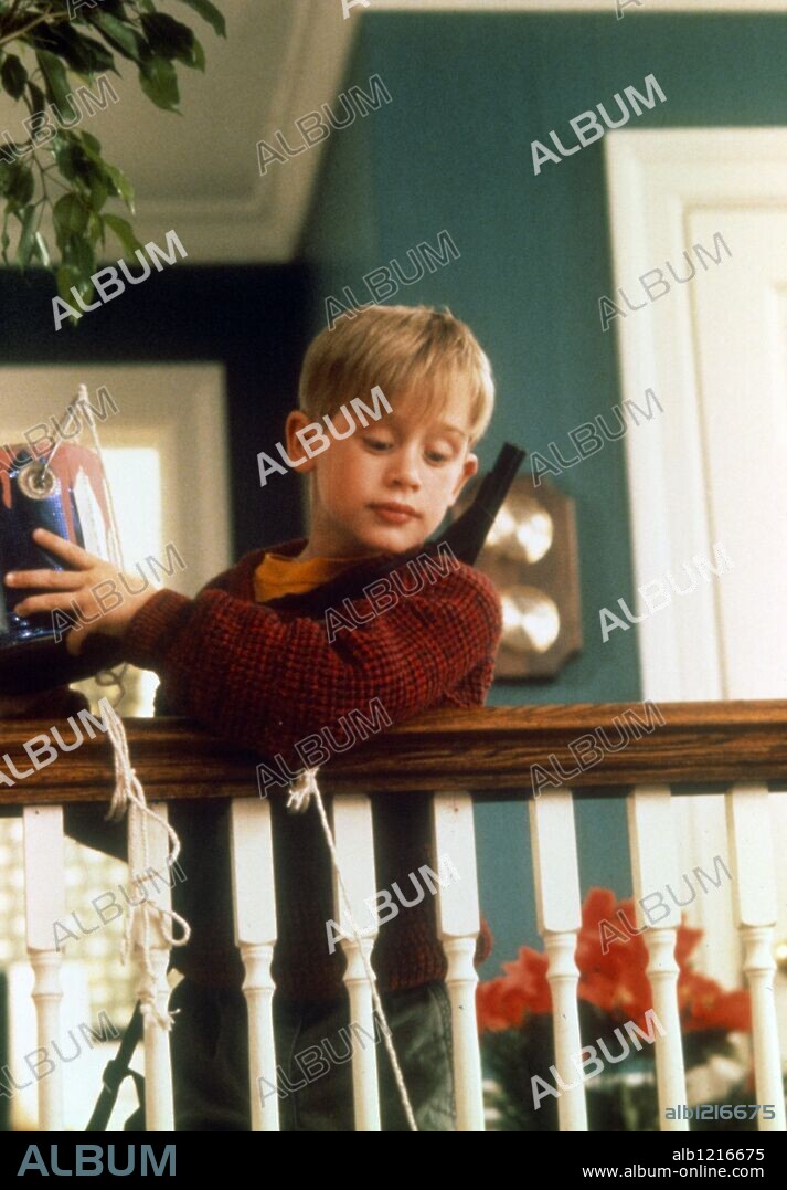 Macaulay Culkin Dans Home Alone 1990 Réalisé Par Chris Columbus Copyright 20th Century Fox 6837