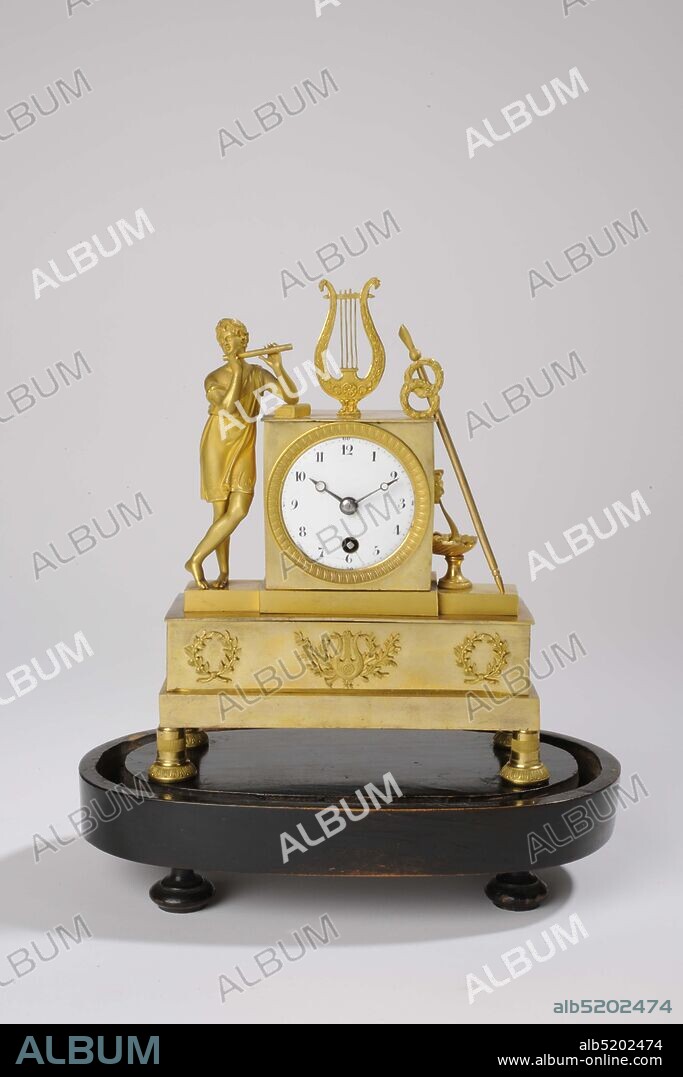 mantel clock, Anonymous, approx. 1800, glass, wood, enamel, brass 