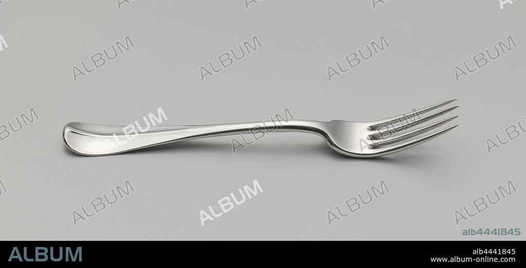 Fork of silver, with 4 teeth. The flat, curved handle extends to the rounded end., Rudolphus Sondagh, Rotterdam, 1789, silver (metal), l 19.8 cm × w 2.3 cm × d 2.5 cm × w 74.0 gr.