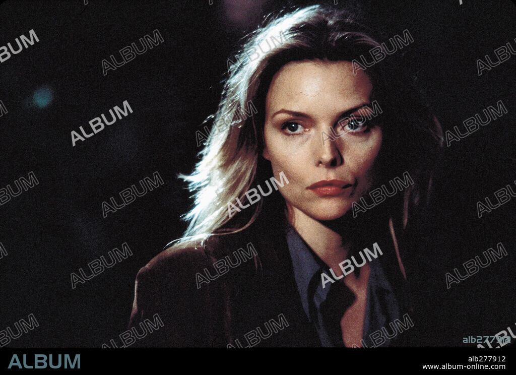 MICHELLE PFEIFFER in WOLF, 1994, directed by MIKE NICHOLS. Copyright COLUMBIA PICTURES.