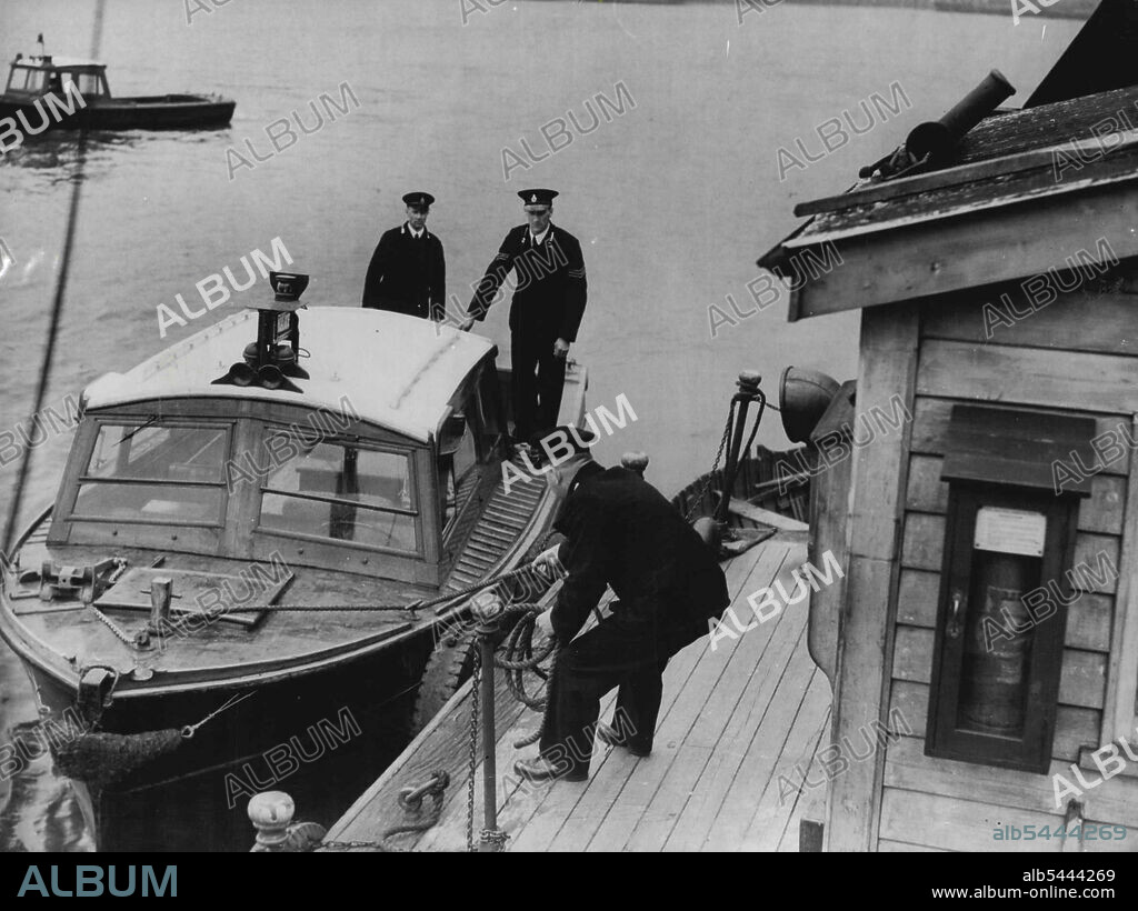 The Police Force Of The River Thames One of the River Police patrol boats casting off from her moorings for a tour of duty on the River Thames. The oldest part of London's Metropolitan Police Force, the Thames River Police, was formed in 1798. In 1839, ten years after Sir Robert Peel had formed his police force, the two combined to become the Metropolitan Police as we know it today. The River Police Station at Wapping is built on the site of London's oldest court - the "Thames Police Court". Although they keep a sharp lookout for wrongdoers, the River Police are more often employed in rendering first aid to drowning people, or helping river workers, than in making arrests. April 11, 1946.