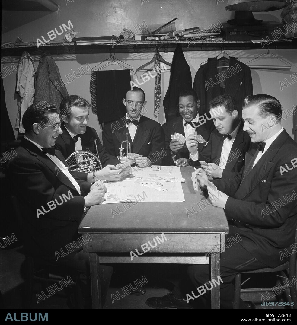 WILLIAM PAUL GOTTLIEB. Portrait of Al Hall and with pit band, Broadway  show, 