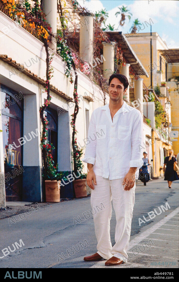 RAOUL BOVA in UNDER THE TUSCAN SUN, 2003, directed by AUDREY WELLS. Copyright BUENA VISTA.