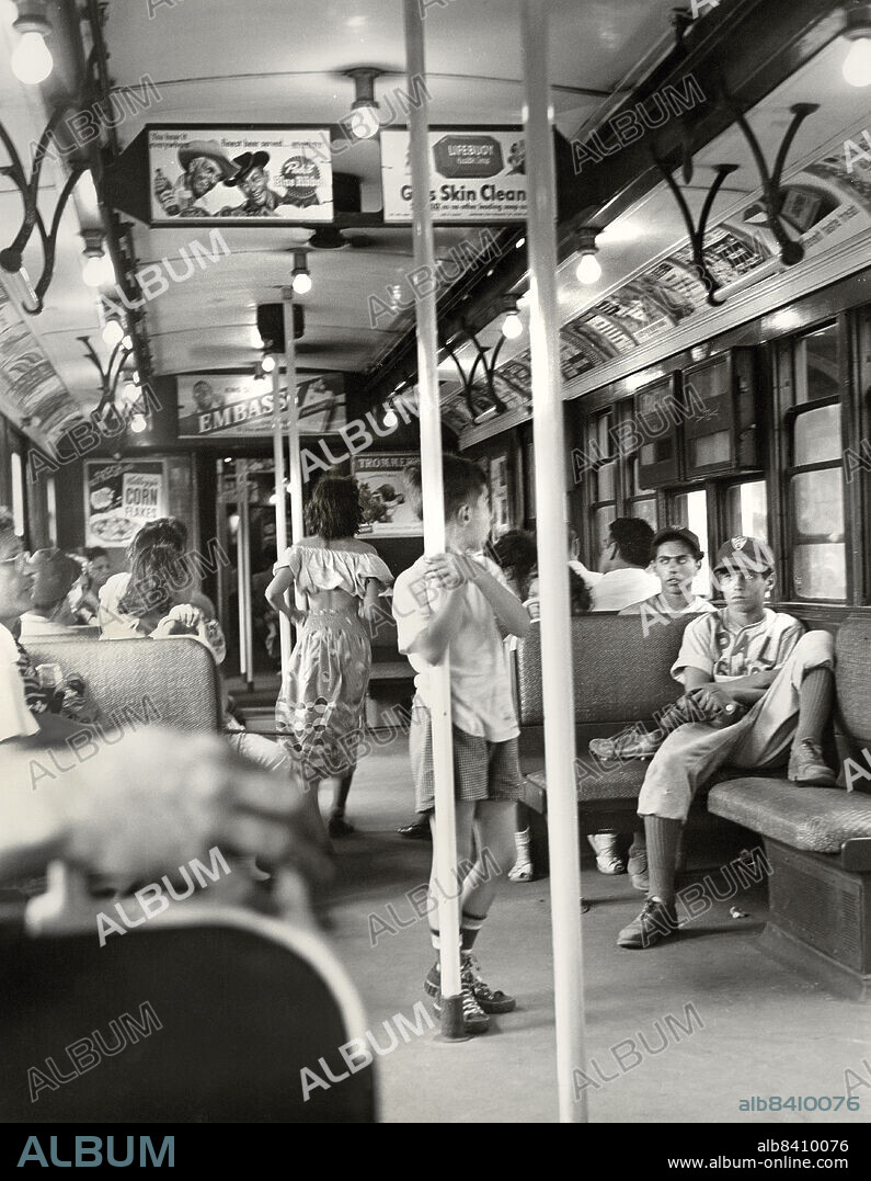 people, subway, transportation, New York City, historical - Album alb8410076