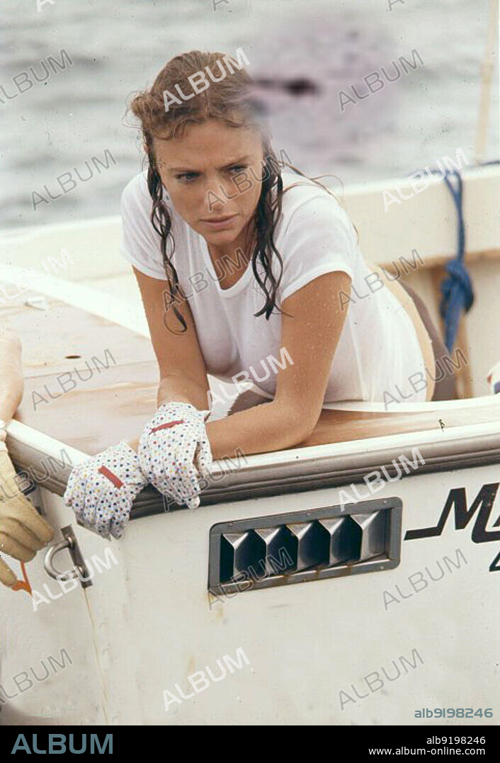 JACQUELINE BISSET in THE DEEP, 1977, directed by PETER YATES. Copyright COLUMBIA PICTURES.