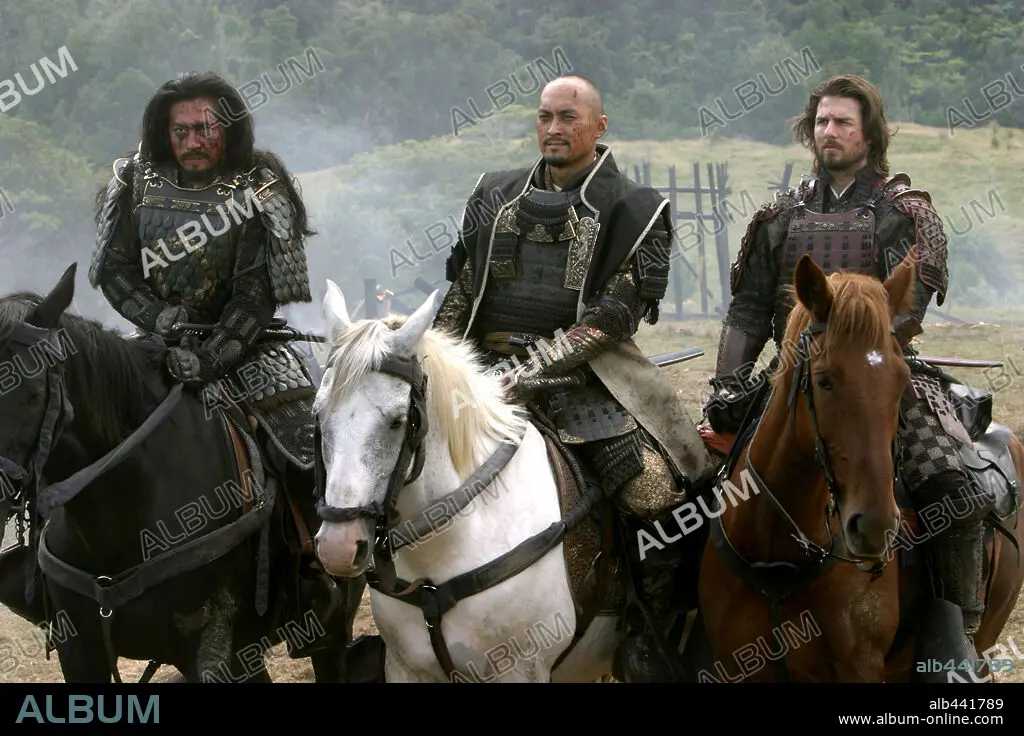 HIROYUKI SANADA, KEN WATANABE and TOM CRUISE in THE LAST SAMURAI 