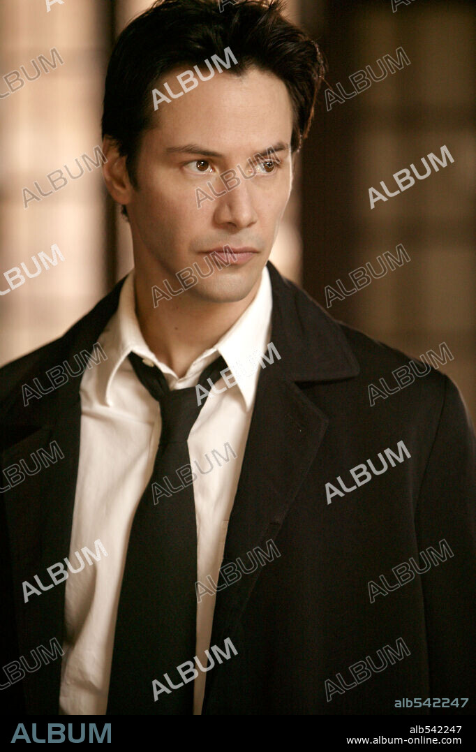 KEANU REEVES in CONSTANTINE, 2005, directed by FRANCIS LAWRENCE. Copyright WARNER BROS. PICTURES.