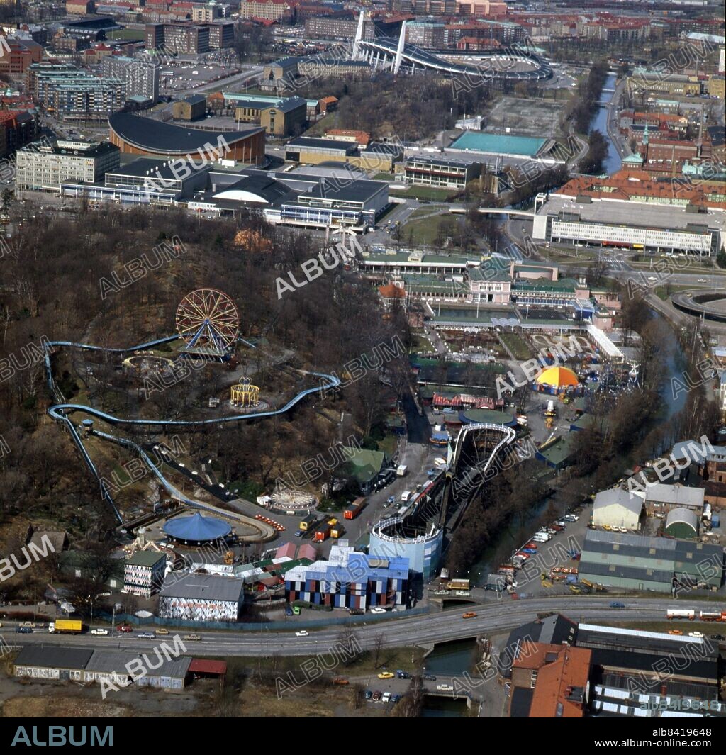 Göteborg 1970 och 1980 - tal - Liseberg - Olika attraktioner - flygbilder med mera - *** Local Caption *** Låda: Krep-2012-11. KAMERAREPORTAGE.