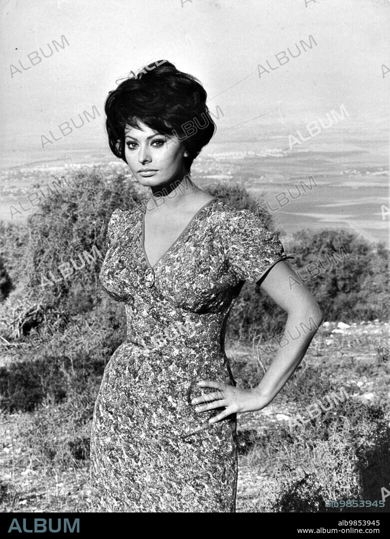 LOREN SOPHIA / LOREN SOFIA 1934/. SOPHIA LOREN in JUDITH, 1966, directed by DANIEL MANN. Copyright PARAMOUNT PICTURES.