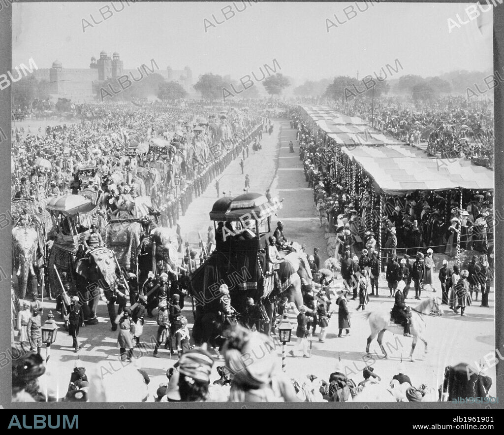 BOURNE & SHEPHERD. In the Amphitheatre [Delhi Durbar]. Block E. Their Excellencies Lord and Lady Northcote, and Bombay Chiefs. In the Amphitheatre [Delhi Durbar]. Block E. Their Excellencies Lord and Lady Northcote, and Bombay Chiefs. London, 01-Jan-03. Source: Photo 430/78(30),.