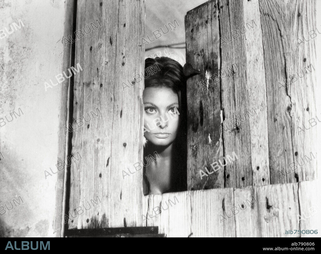 SOPHIA LOREN in MORE THAN A MIRACLE, 1967 (C'ERA UNA VOLTA...), directed by FRANCESCO ROSI. Copyright CINECITTA.