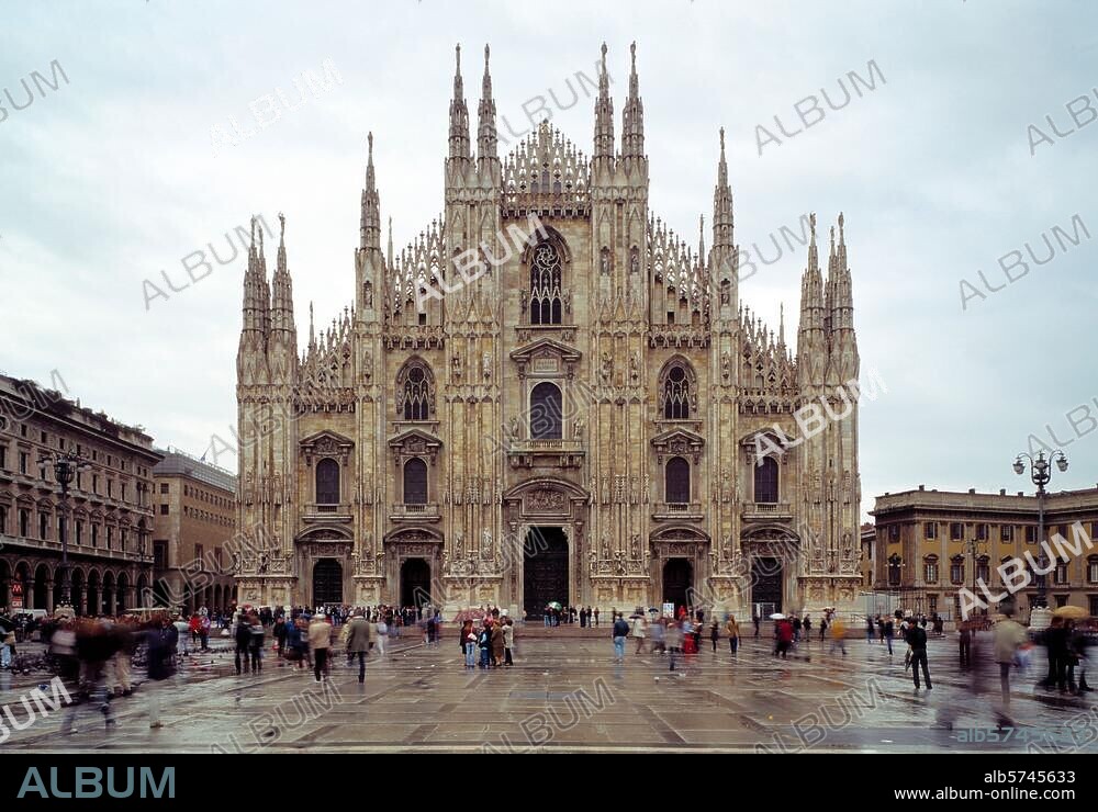 Mailand, Dom / Westfassade Filmsize: 6 × 9 cm.