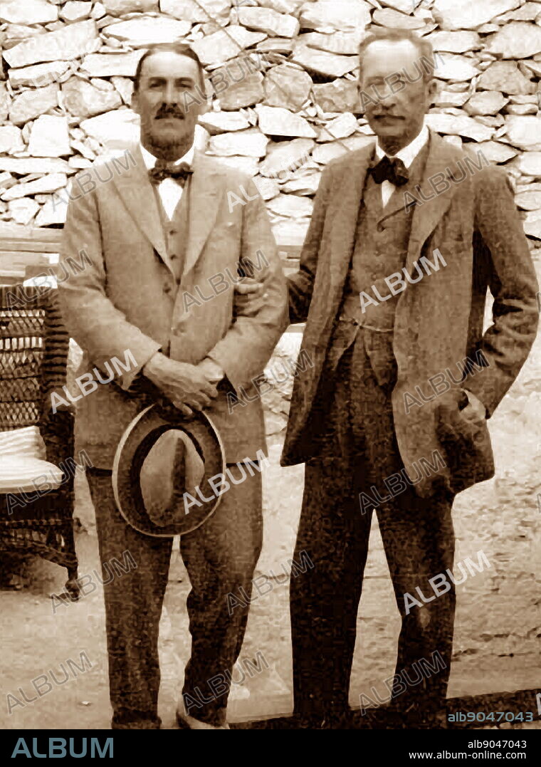 (left) Howard Carter (1874 1939) the British archaeologist and Lord Carnarvon (1866 1923), his financial backer, after discovering the intact tomb (designated KV62) of the 18th Dynasty Pharaoh, Tutankhamen (colloquially known as "King Tut" and "the boy king"), in November 1922.