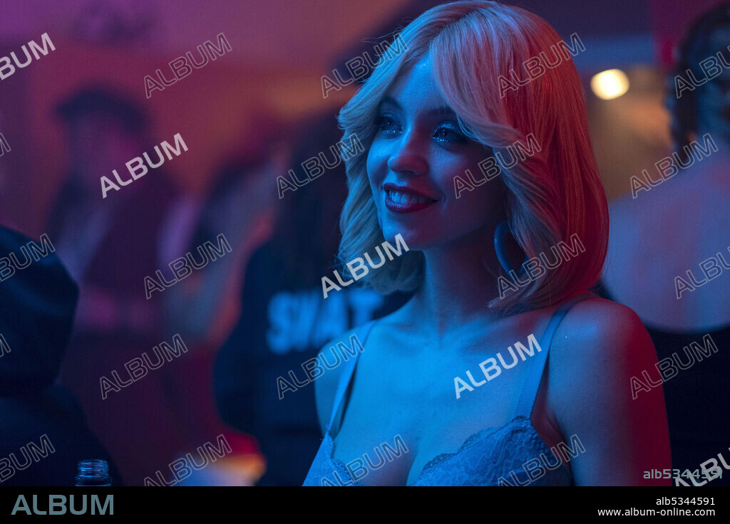 SYDNEY SWEENEY in EUPHORIA, 2019, directed by SAM LEVINSON. Copyright HOME BOX OFFICE (HBO).