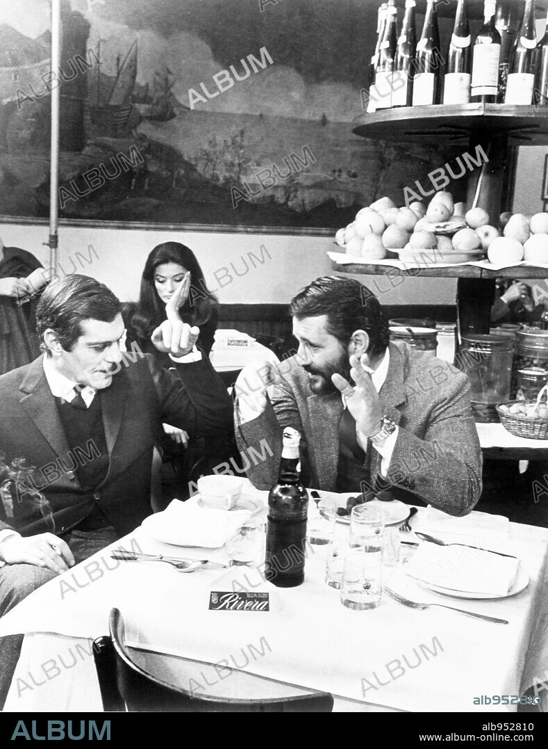 ANOUK AIMEE y OMAR SHARIF en UNA CITA, 1969 (THE APPOINTMENT), dirigida por SIDNEY LUMET. Copyright MARTIN POLL PRODUCTIONS.