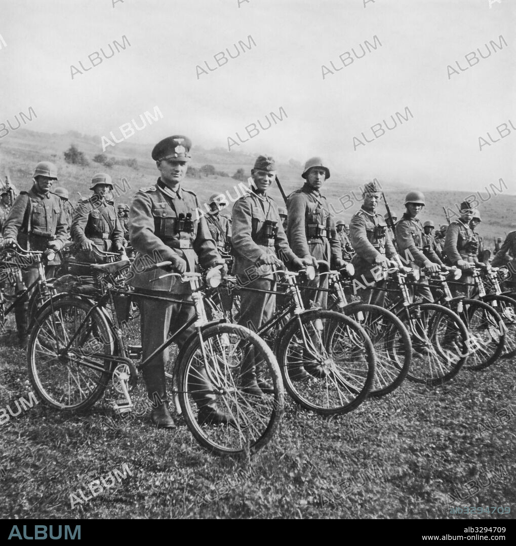 Wehrmacht Bicycle Troops, 1941.
