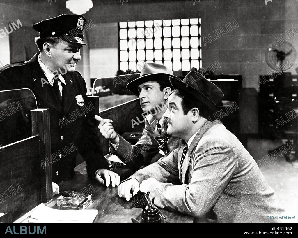 BUD ABBOTT y LOU COSTELLO en PISTOLEROS SIN PISTOLA