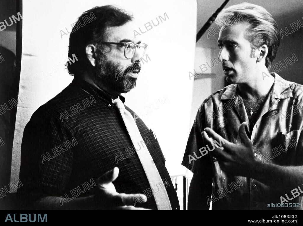 FRANCIS FORD COPPOLA und NICOLAS CAGE in PEGGY SUE GOT MARRIED, 1986, unter der Regie von FRANCIS FORD COPPOLA. Copyright RASTAR/TRI-STAR.