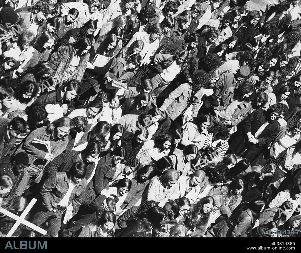 Crowd gathers at the funeral of Jeffery Miller, a boy killed at the Kent State massacre, May 7, 1970, New York.