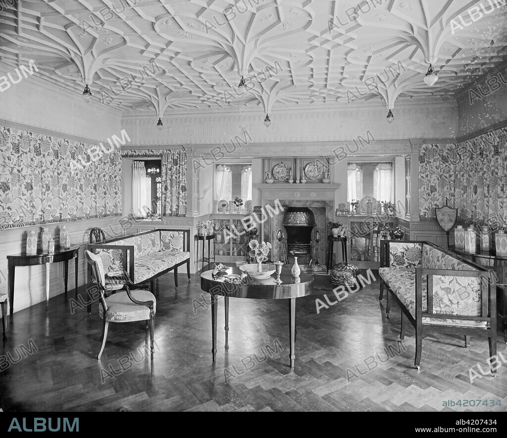 victorian drawing room