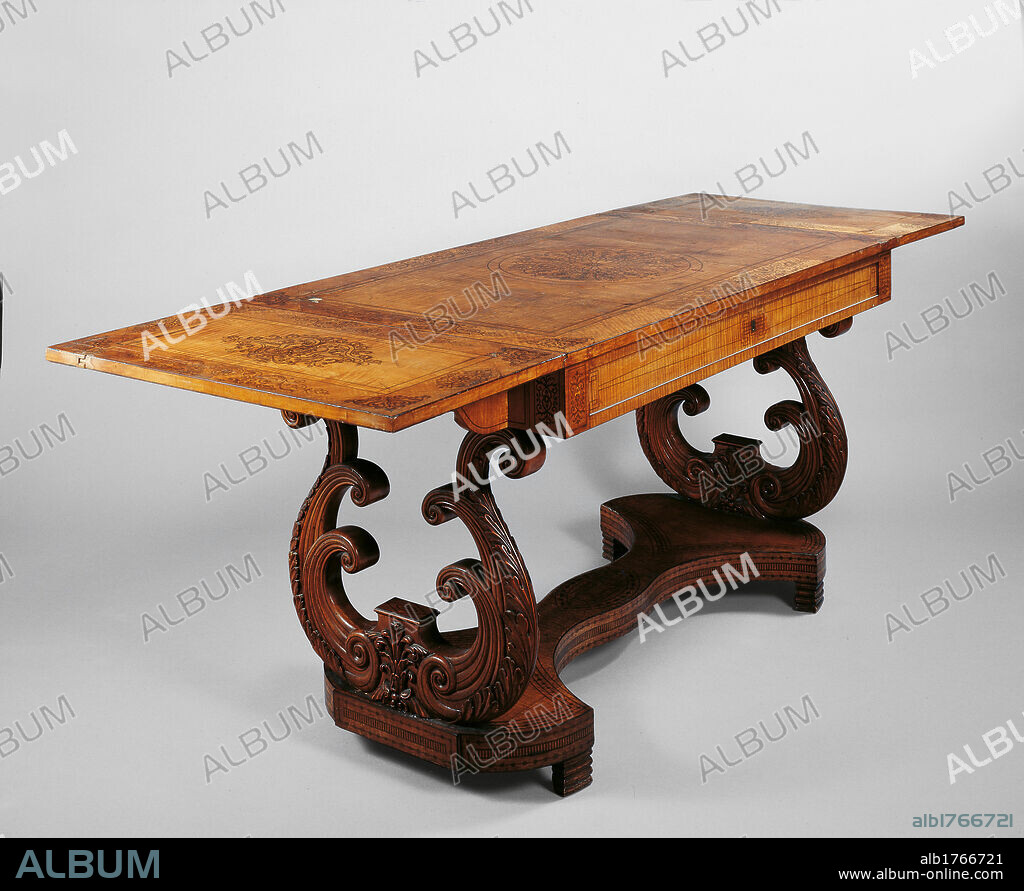 Tea Table by Di Lauro Michele 19th Century 1838 Wood veneered