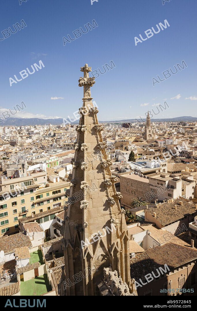 pinaculos, Catedral de Mallorca , siglo XIII, Monumento Histórico-artístico, Palma, mallorca, islas baleares, españa, europa.