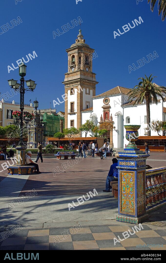 Plaza Alta and Church of La Palma, Algeciras, Cadiz-province, Region of Andalusia, Spain, Europe.