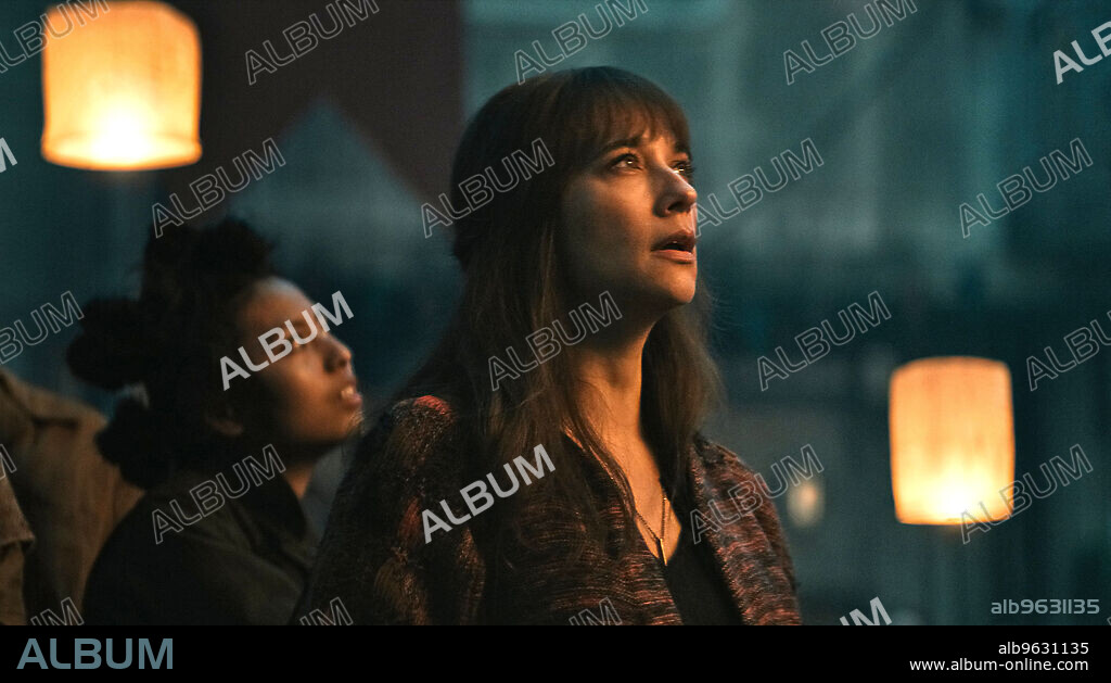 RASHIDA JONES in SILO, 2023, directed by DAVID SEMEL and MORTEN TYLDUM. Copyright AMC Studios.