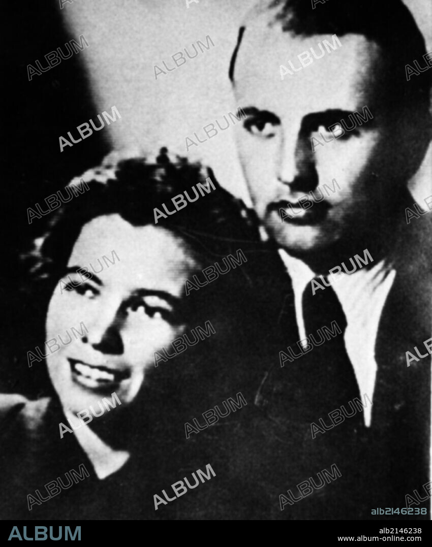 Mikhail and raisa gorbachev when they were a young couple, a ...