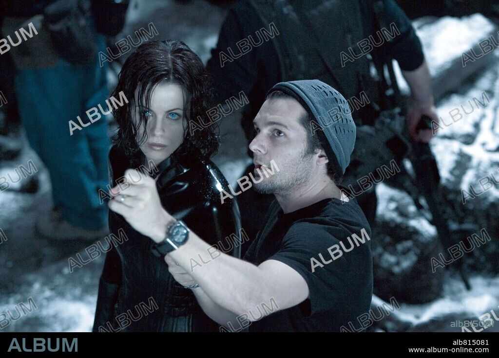 KATE BECKINSALE and LEN WISEMAN in UNDERWORLD: EVOLUTION, 2006, directed by LEN WISEMAN. Copyright LAKESHORE ENTERTAINMENT/SCREEN GERMS INC. / CURRAN, DOUGLAS.