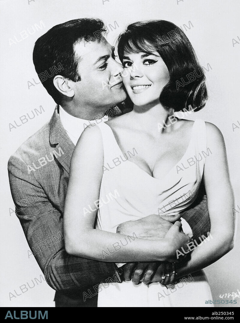 NATALIE WOOD and TONY CURTIS in SEX AND THE SINGLE GIRL, 1964 