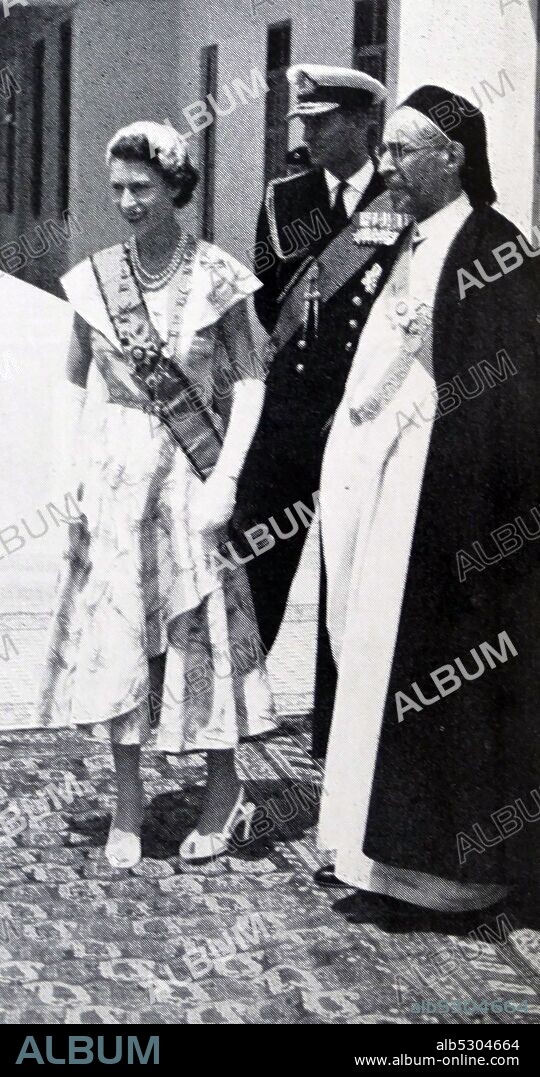 Queen Elizabeth II and Prince Phillip, visited Libya In 1954. They travelled to Tobruk (on her second-ever state visit) to meet Idris, the first and only King of Libya.