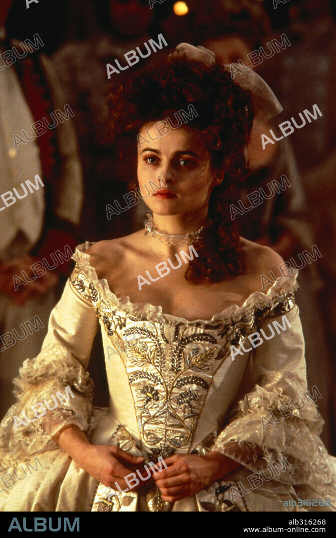 HELENA BONHAM CARTER en FRANKENSTEIN DE MARY SHELLEY, 1994 (FRANKENSTEIN), dirigida por KENNETH BRANAGH. Copyright TRI STAR PICTURES.