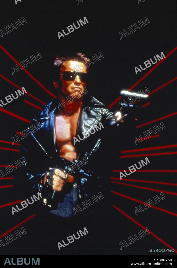 ARNOLD SCHWARZENEGGER in THE TERMINATOR, 1984, directed by JAMES CAMERON. Copyright ORION PICTURES.