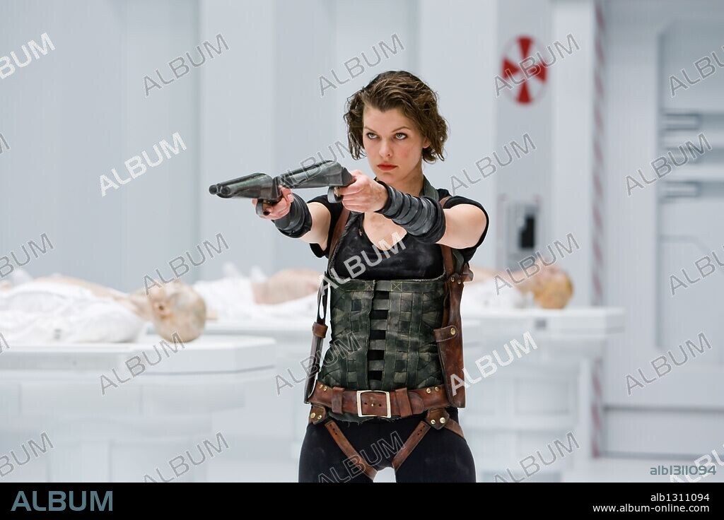 Milla Jovovich Autographed 2010 Resident Evil: Afterlife 27x40 Double –  Celebrity Authentics